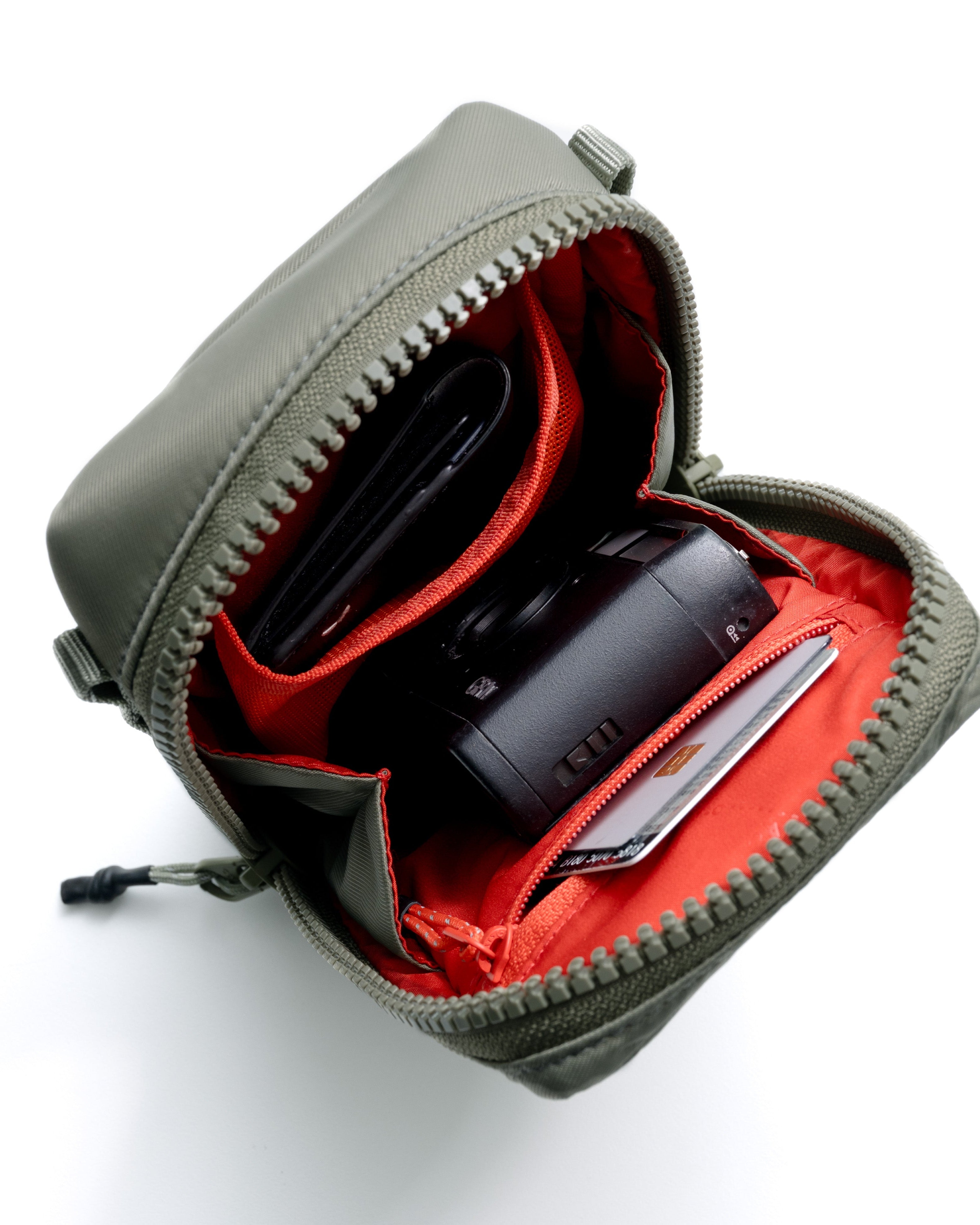 Utility Phone Sacoche (ユーティリティ フォン サコッシュ) / Black / Bungee Strap / Black