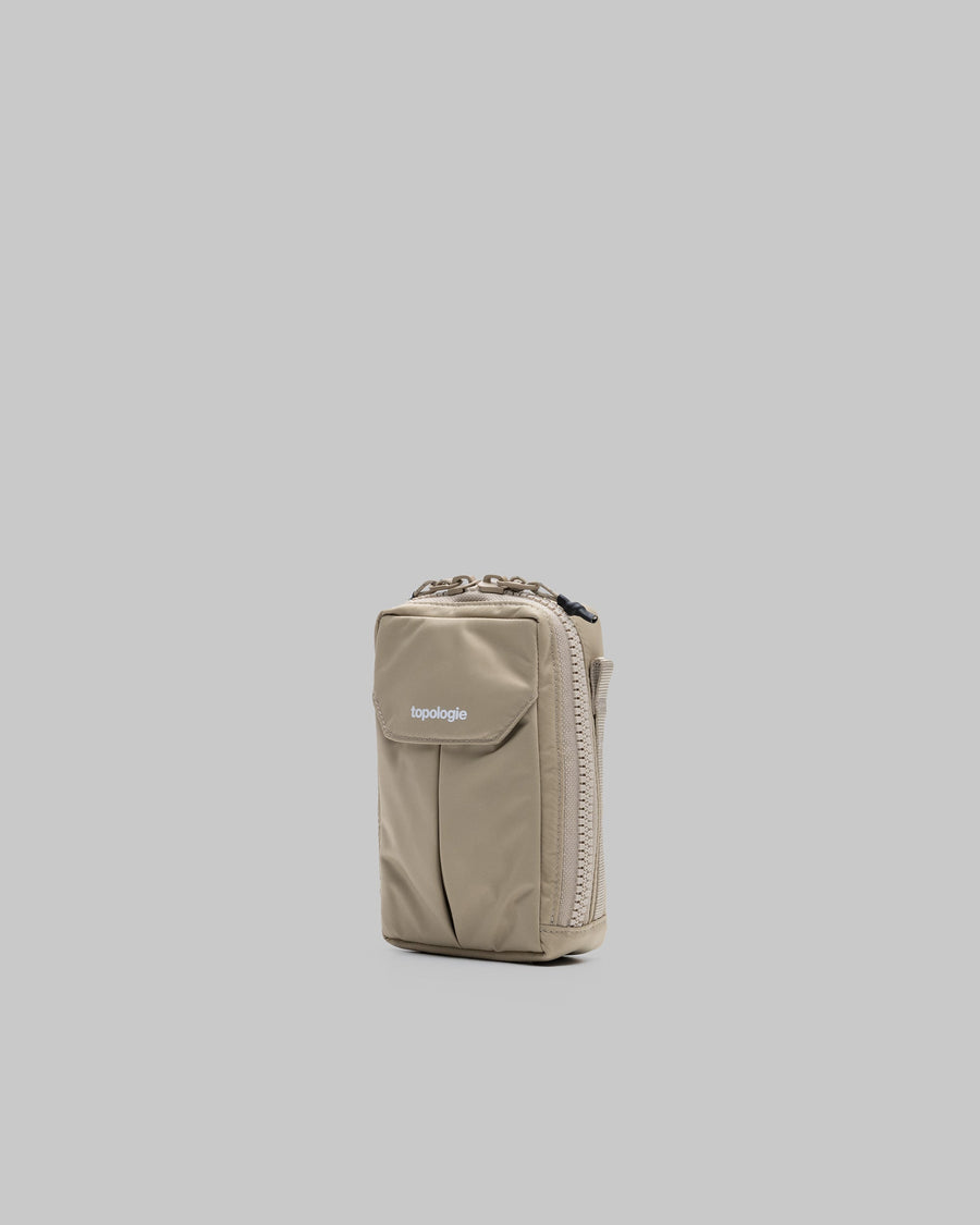 Utility Phone Utility Phone Sacoche(ユーティリティ フォン サコッシュ) – Topologie (トポロジー)