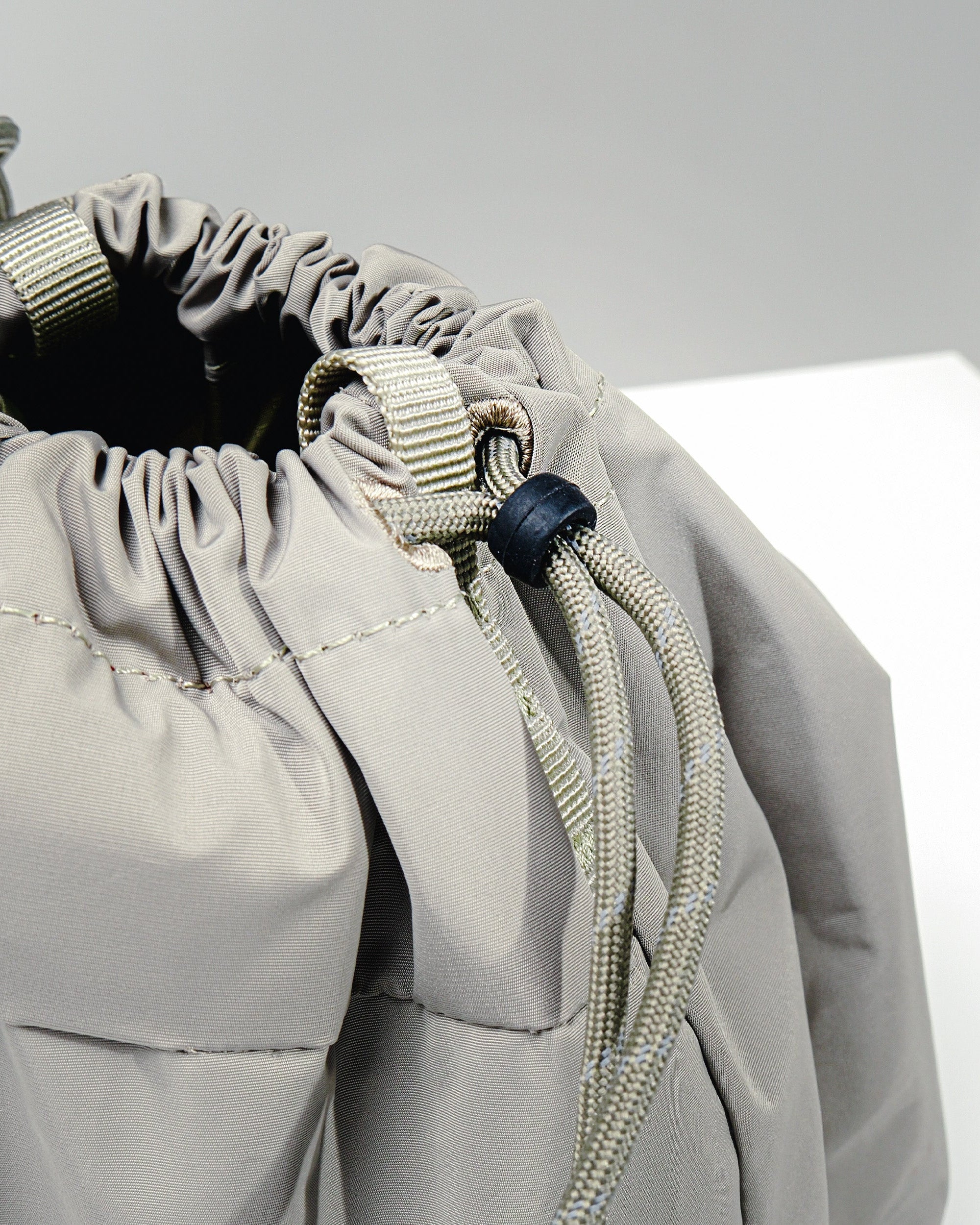 Reversible Bucket リバーシブルバケット / Moss (Tech Sateen) / 8.0mm Wrist Strap / Olive Camouflage