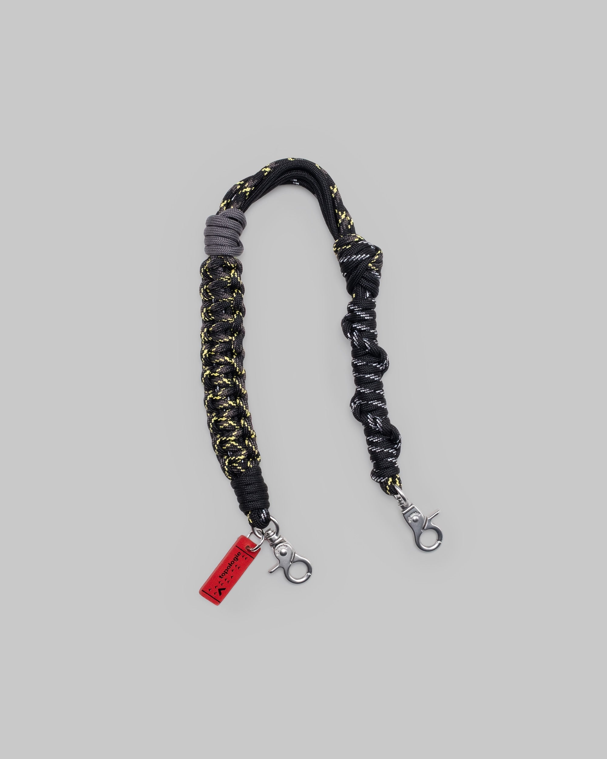Macrame Wrist Strap – Topologie (トポロジー)