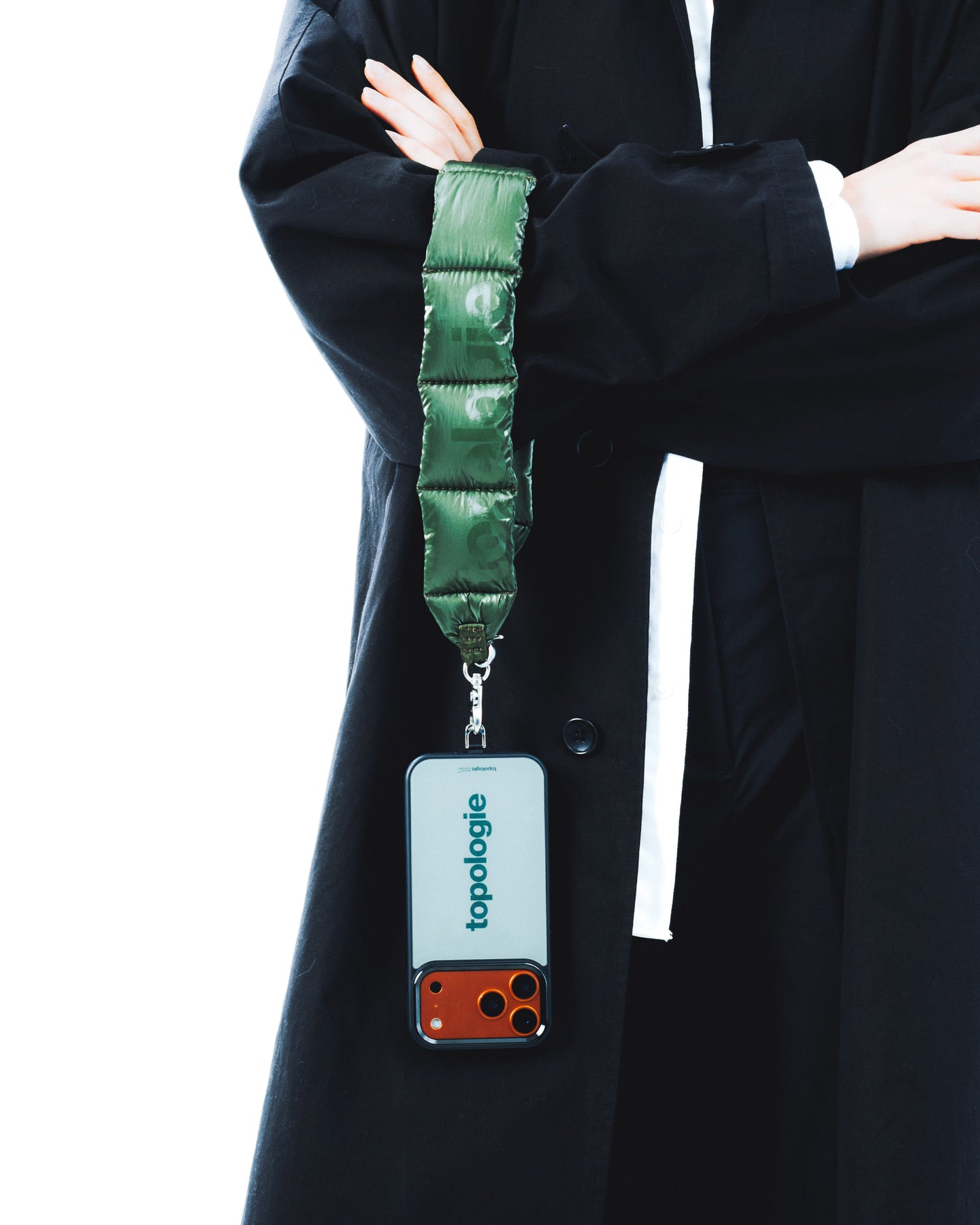 Siurana Phone Case / Black Mirror / iPhone Air