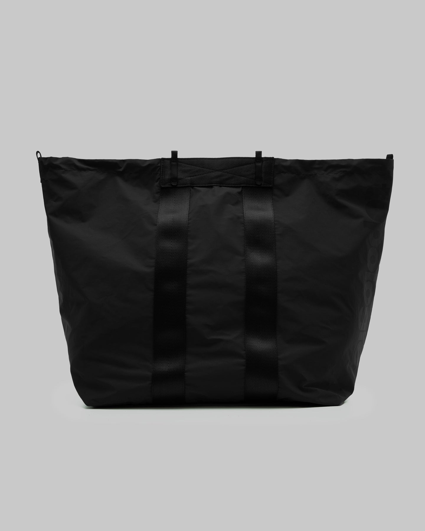 Summit Tote Large