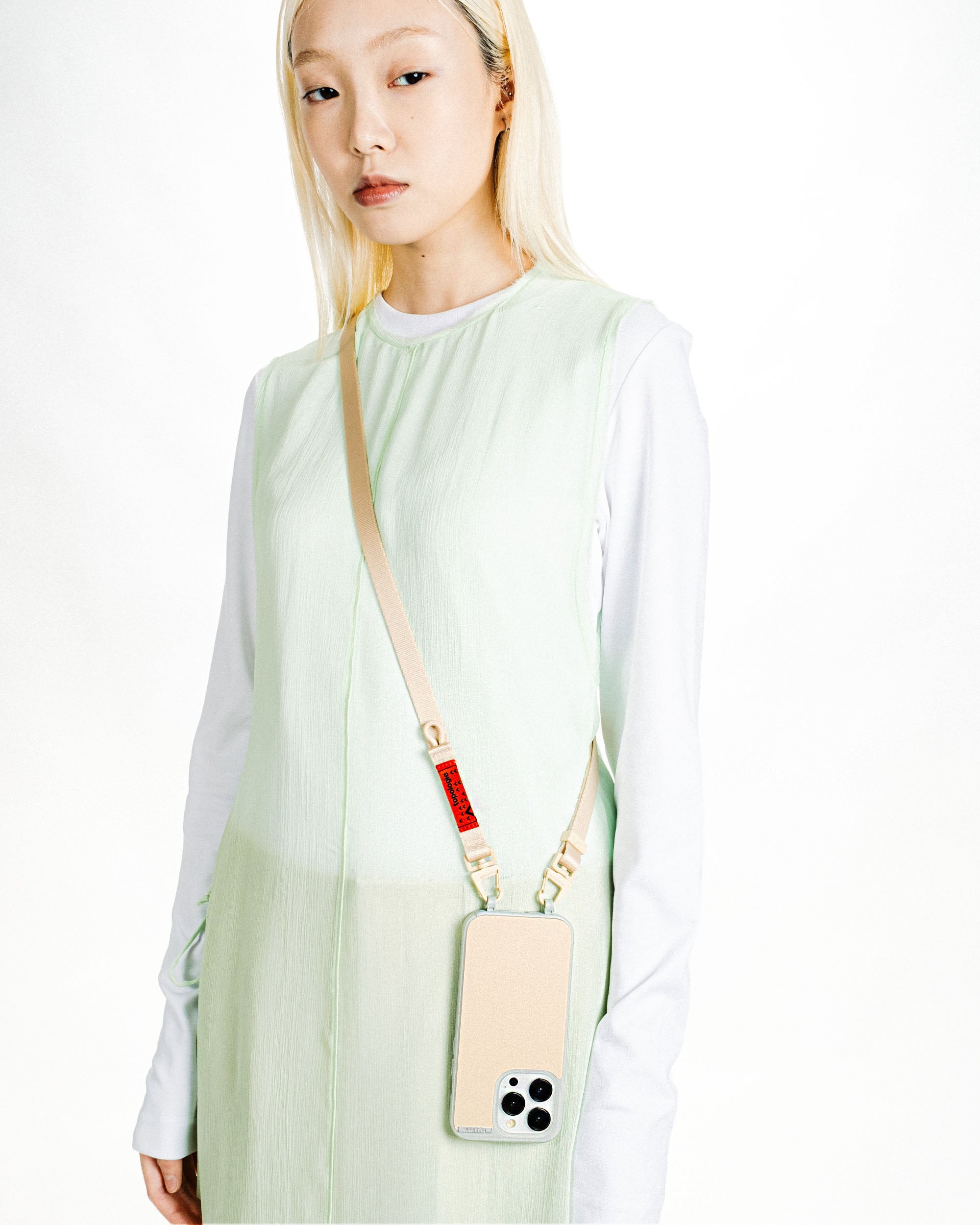 To-go Phone Case / Frost / Tender Apricot