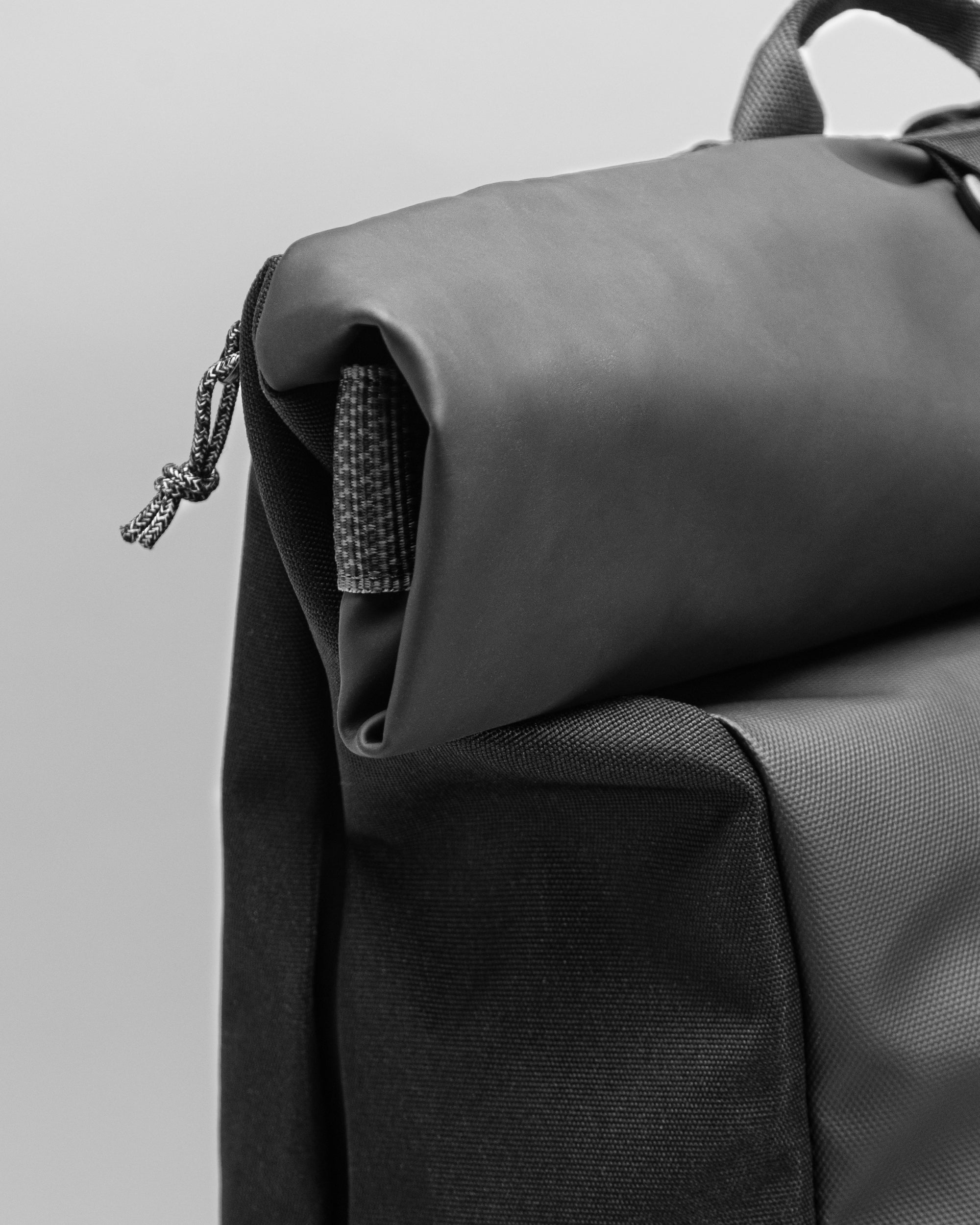 Rolltop Backpack ロールトップバックパック – Topologie
